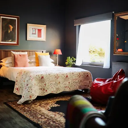 The Baahouse 도니골